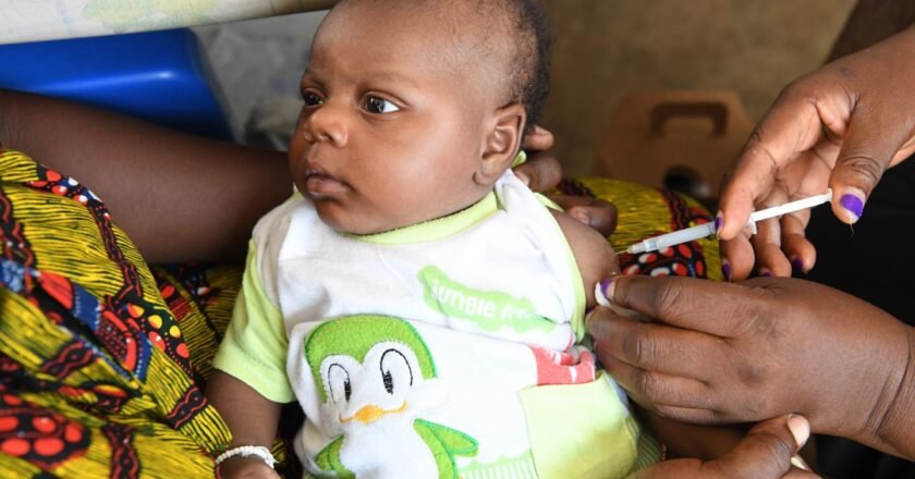 Le déclin de la vaccination infantile atteint un seuil critique à travers le monde, alerte l’ONU